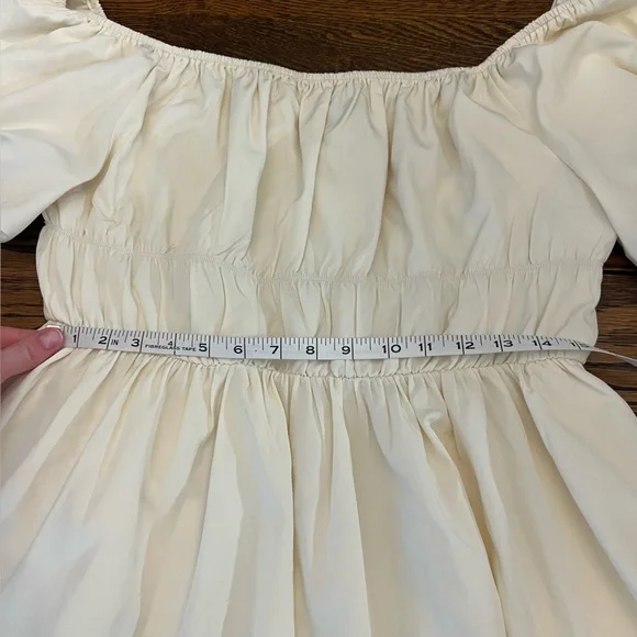 Amazon | Cream Puff Sleeve Dress - Picture 4 of 6
